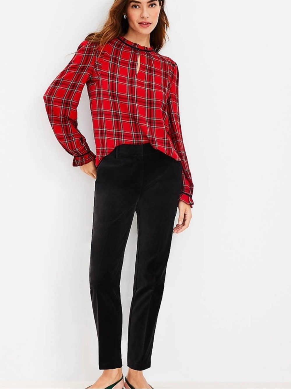 NWT Loft The Riviera Velvet Mid Rise Slim Petite Pant~Black